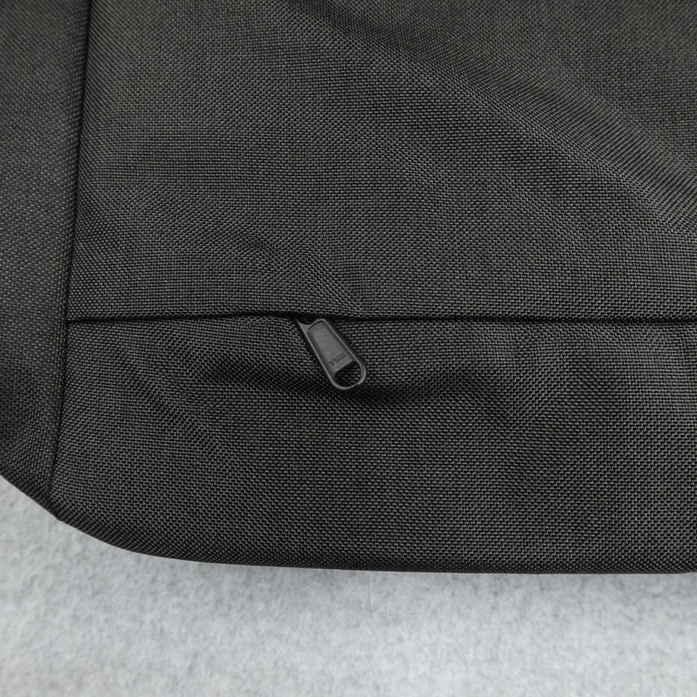 Incase Crosstown Tote Laptop Bag Black Nylon Work Travel Daily Compartments
